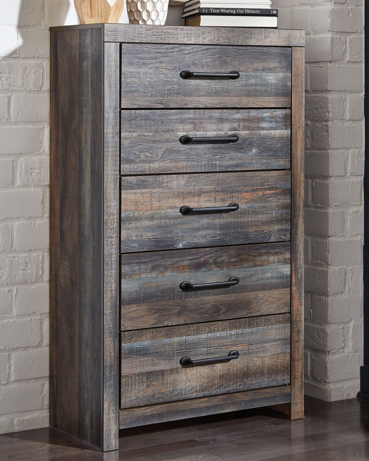 Drystan Bookcase Bedroom Set