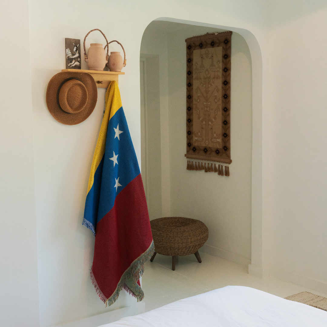 Venezuela Seven Stars Flag Woven Throw Blanket