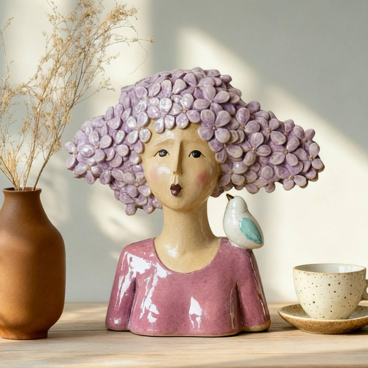 Artistic Frida Kahlo-Inspired Resin Bust Sculpture