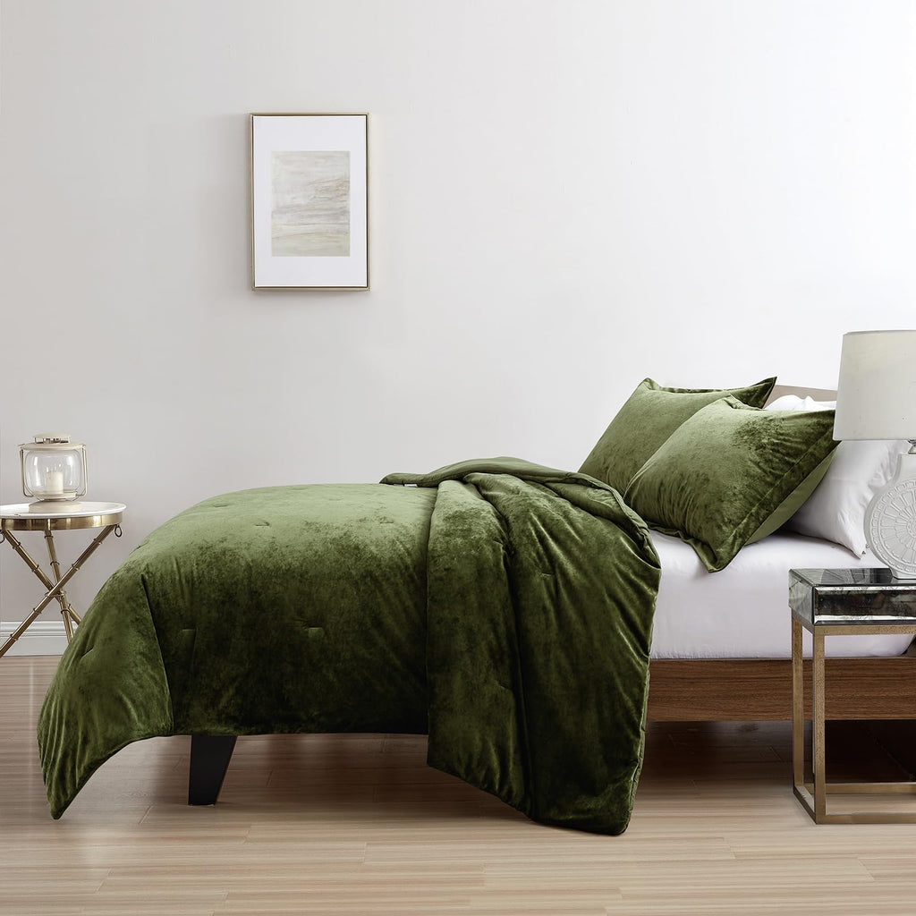 Luxury Velvet Queen Size Comforter Set