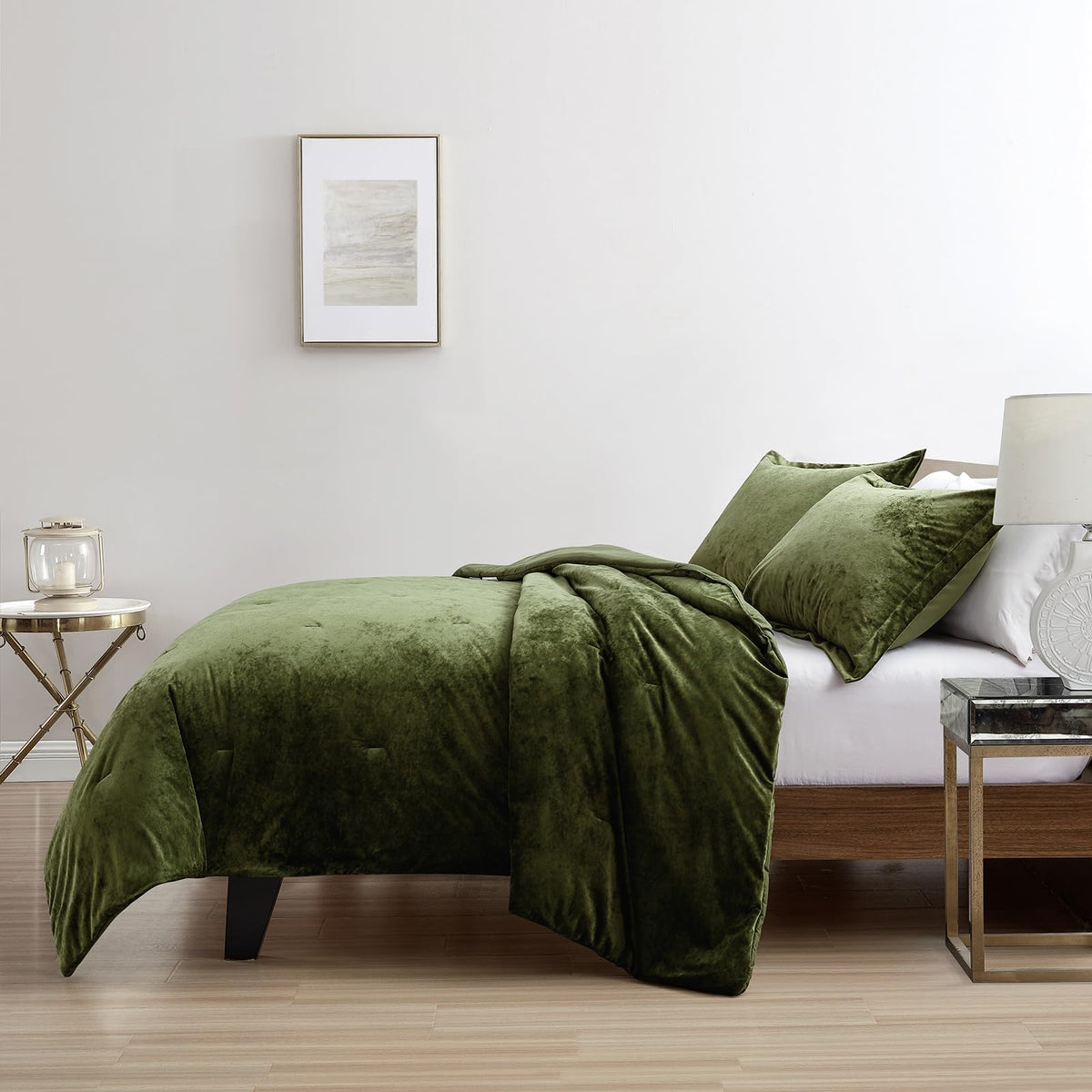 Luxury Velvet Queen Size Comforter Set
