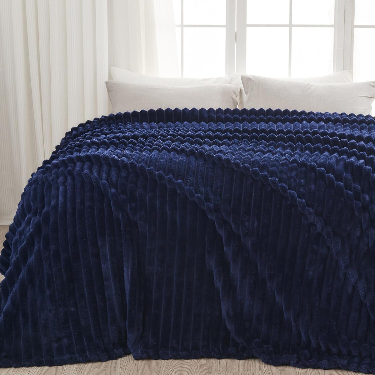 Ribbed Fleece Throw Blanket