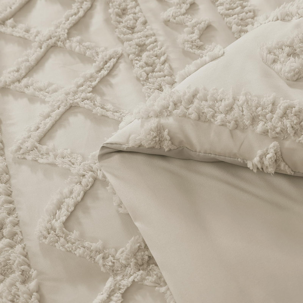 King Size Comforter Set- 7 Pieces Tufted Bed in a Bag King Bedding Sets