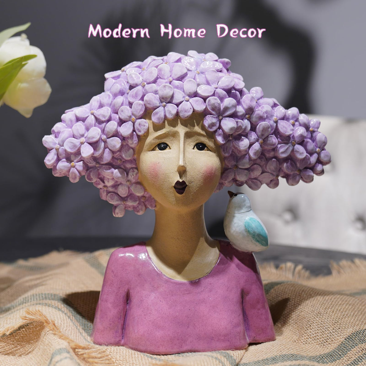 Artistic Frida Kahlo-Inspired Resin Bust Sculpture