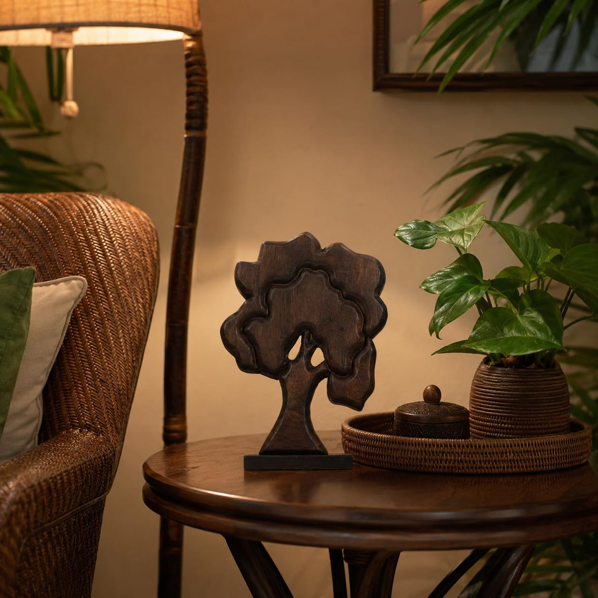 Wood Whimsical Room Decor Face Statue for Women
