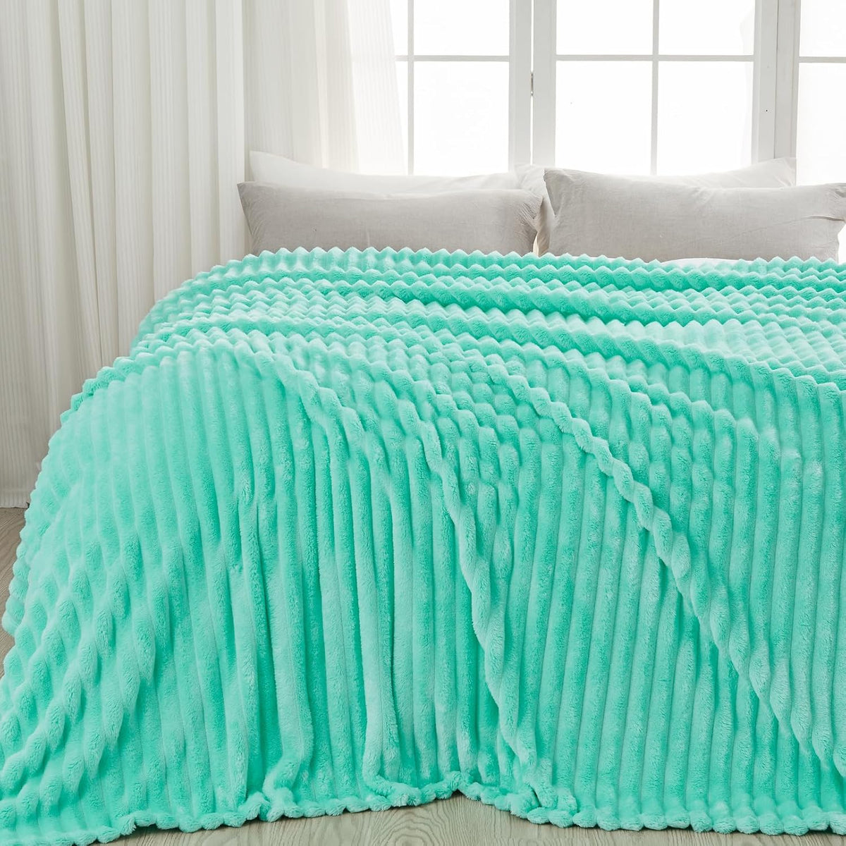 Ribbed Fleece Throw Blanket