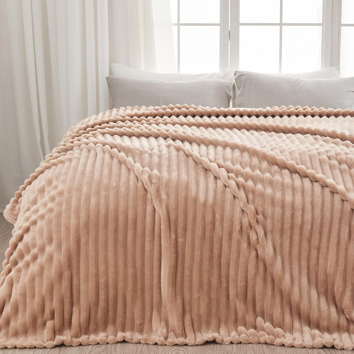 Ribbed Fleece Throw Blanket