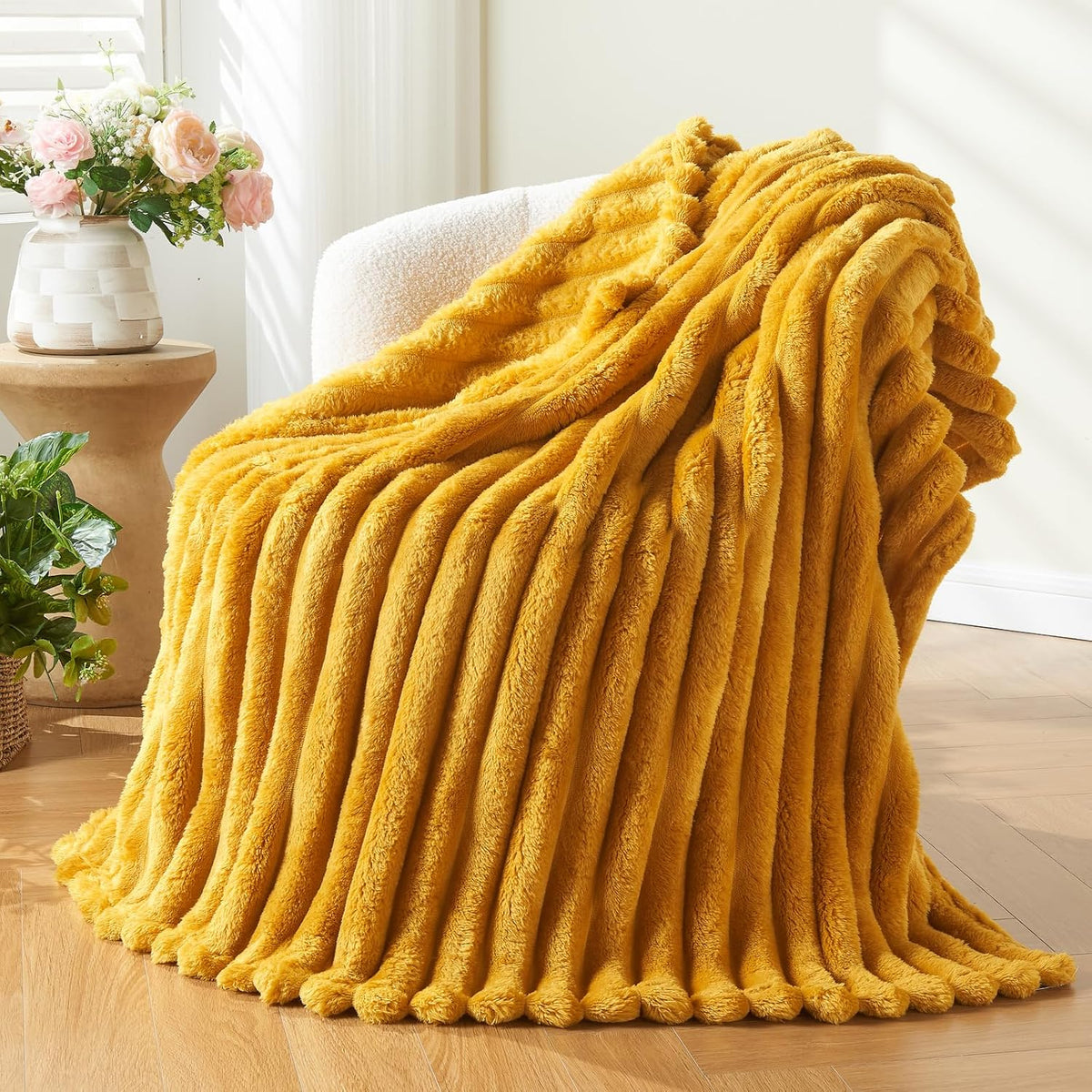 Ribbed Fleece Throw Blanket