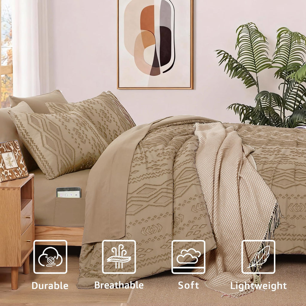King Size Comforter Set- 7 Pieces Tufted Bed in a Bag King Bedding Sets