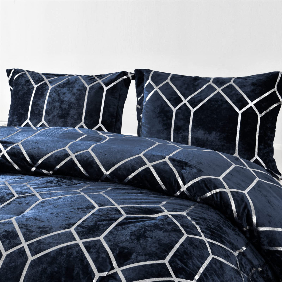 Sunshine Nicole Metallic Print Comforter Set
