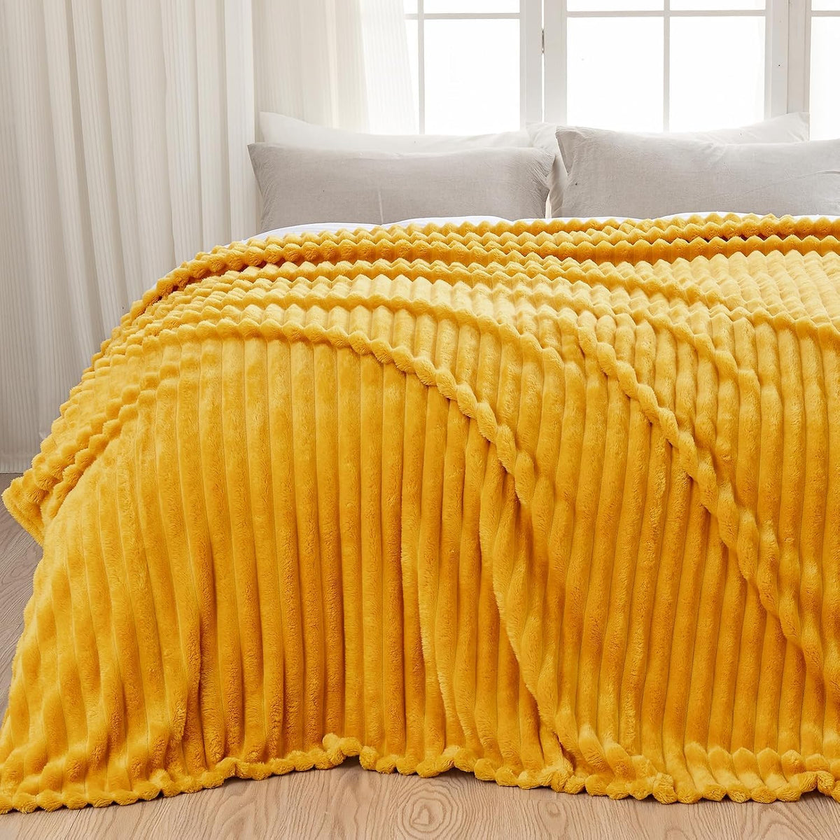Ribbed Fleece Throw Blanket