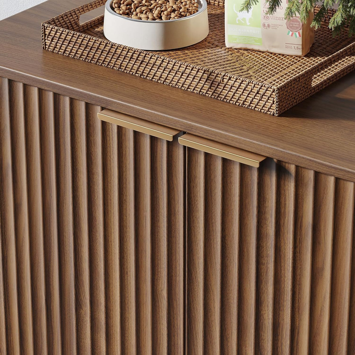 Compact Furniture-Style Cat Litter Enclosure