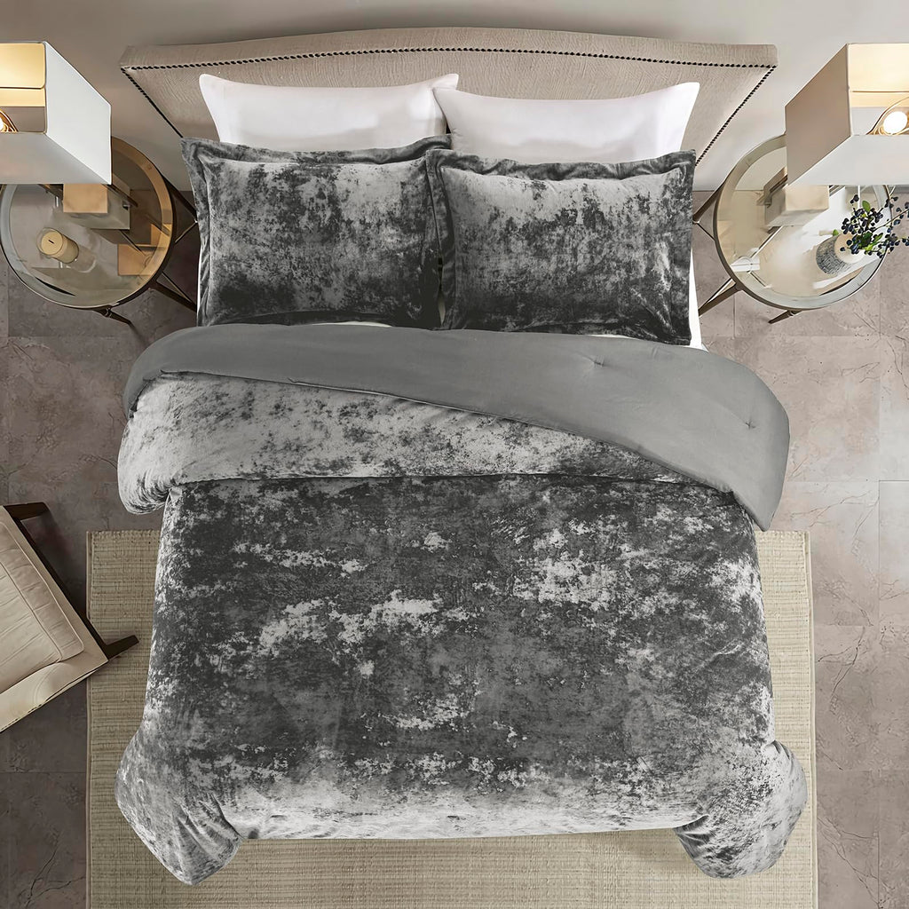 Luxury Velvet Queen Size Comforter Set