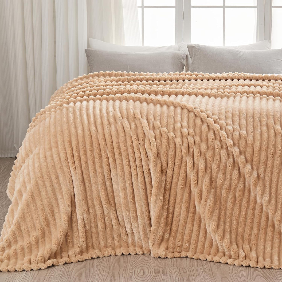 Ribbed Fleece Throw Blanket