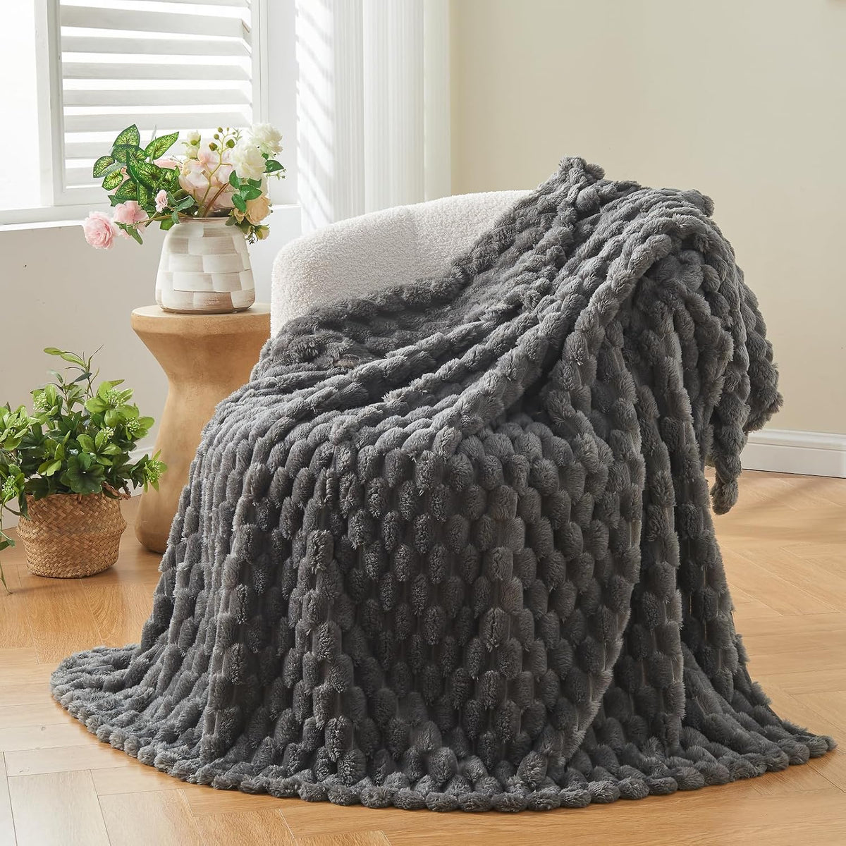 Ribbed Fleece Throw Blanket