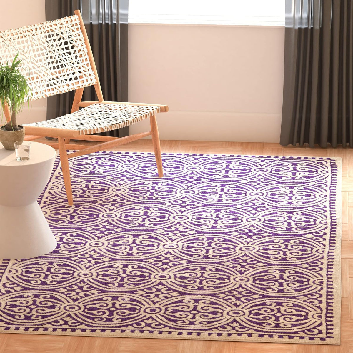 SAFAVIEH Cambridge Wool Area Rug 8'x10', Navy Blue & Ivory CAM123G