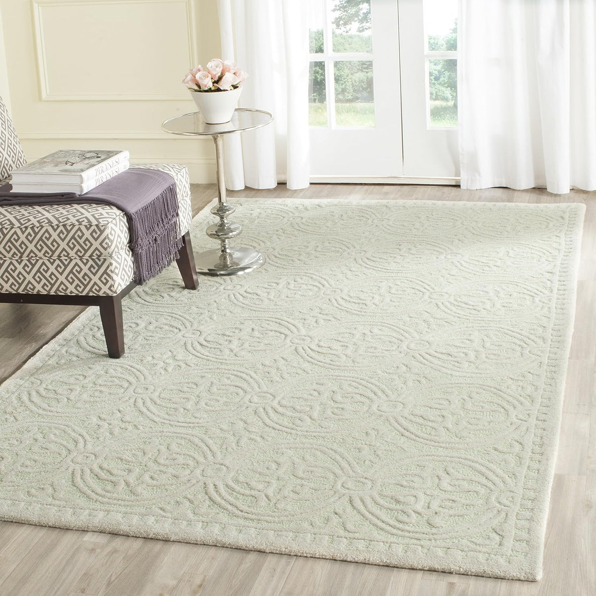 SAFAVIEH Cambridge Wool Area Rug 8'x10', Navy Blue & Ivory CAM123G