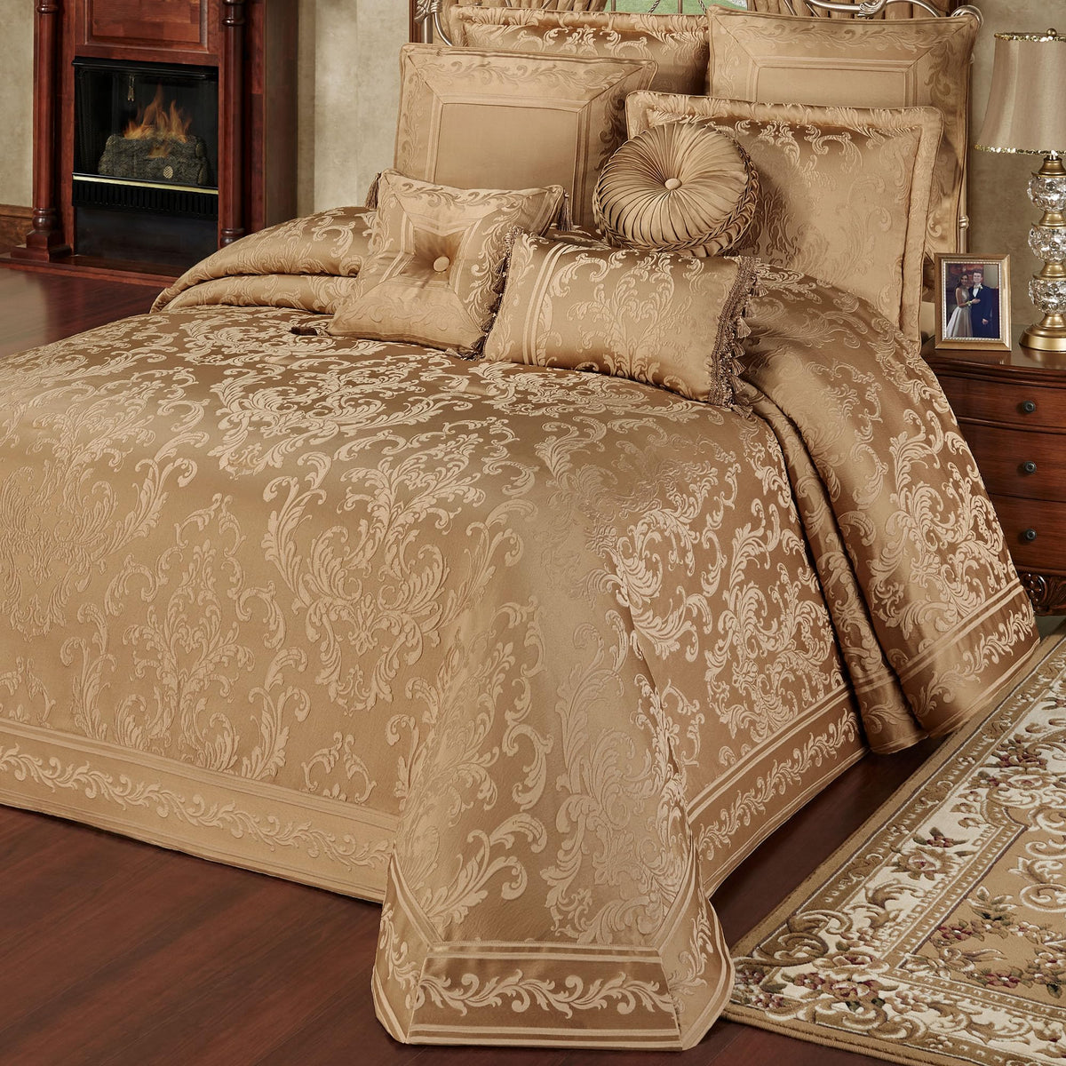 Monaco Luxury Bedding, Royal Metallic Gold, California King, 3 Pc Set