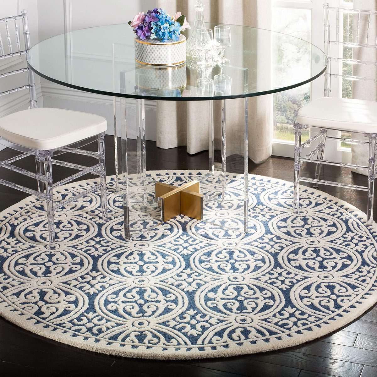 SAFAVIEH Cambridge Wool Area Rug 8'x10', Navy Blue & Ivory CAM123G
