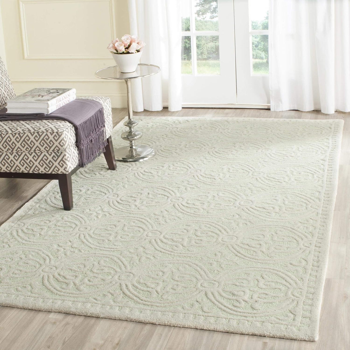 SAFAVIEH Cambridge Wool Area Rug 8'x10', Navy Blue & Ivory CAM123G