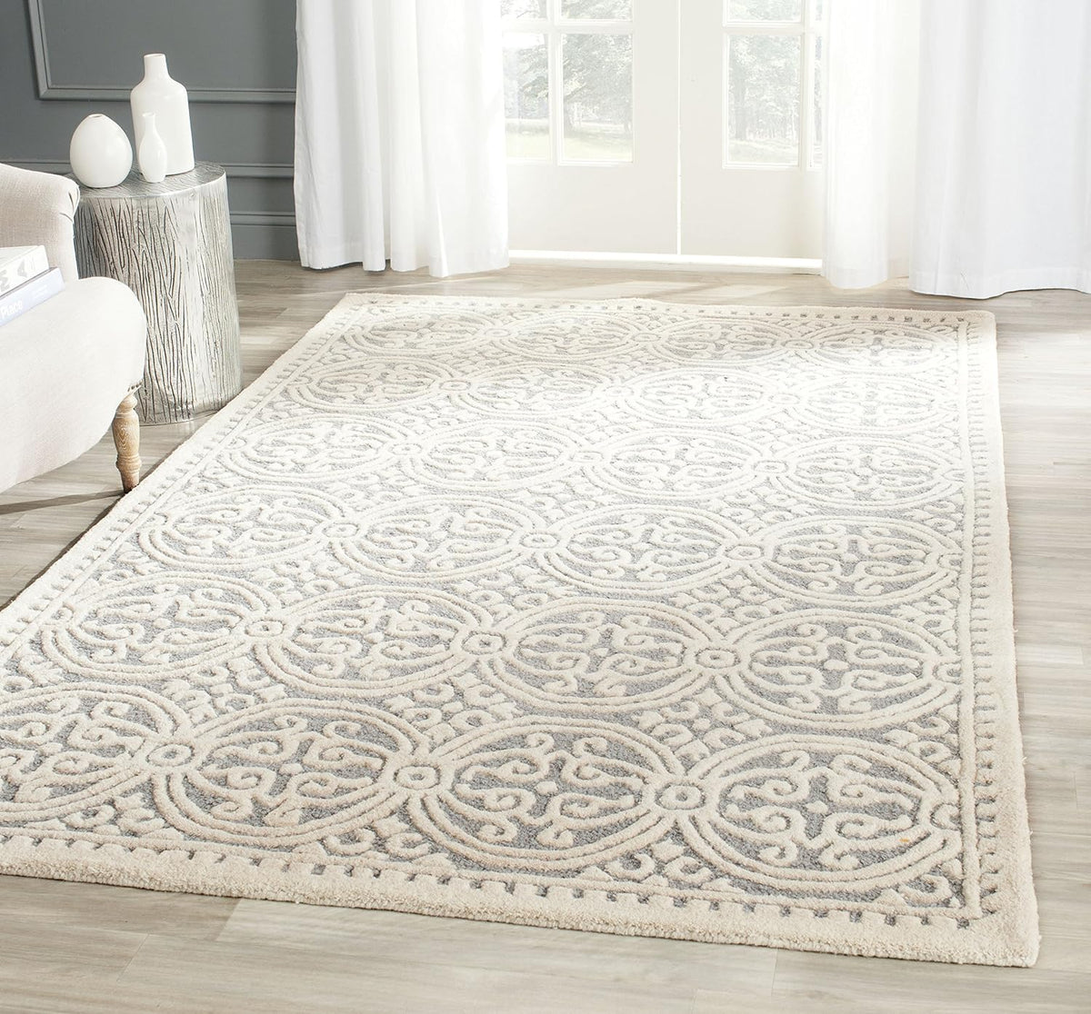 SAFAVIEH Cambridge Wool Area Rug 8'x10', Navy Blue & Ivory CAM123G