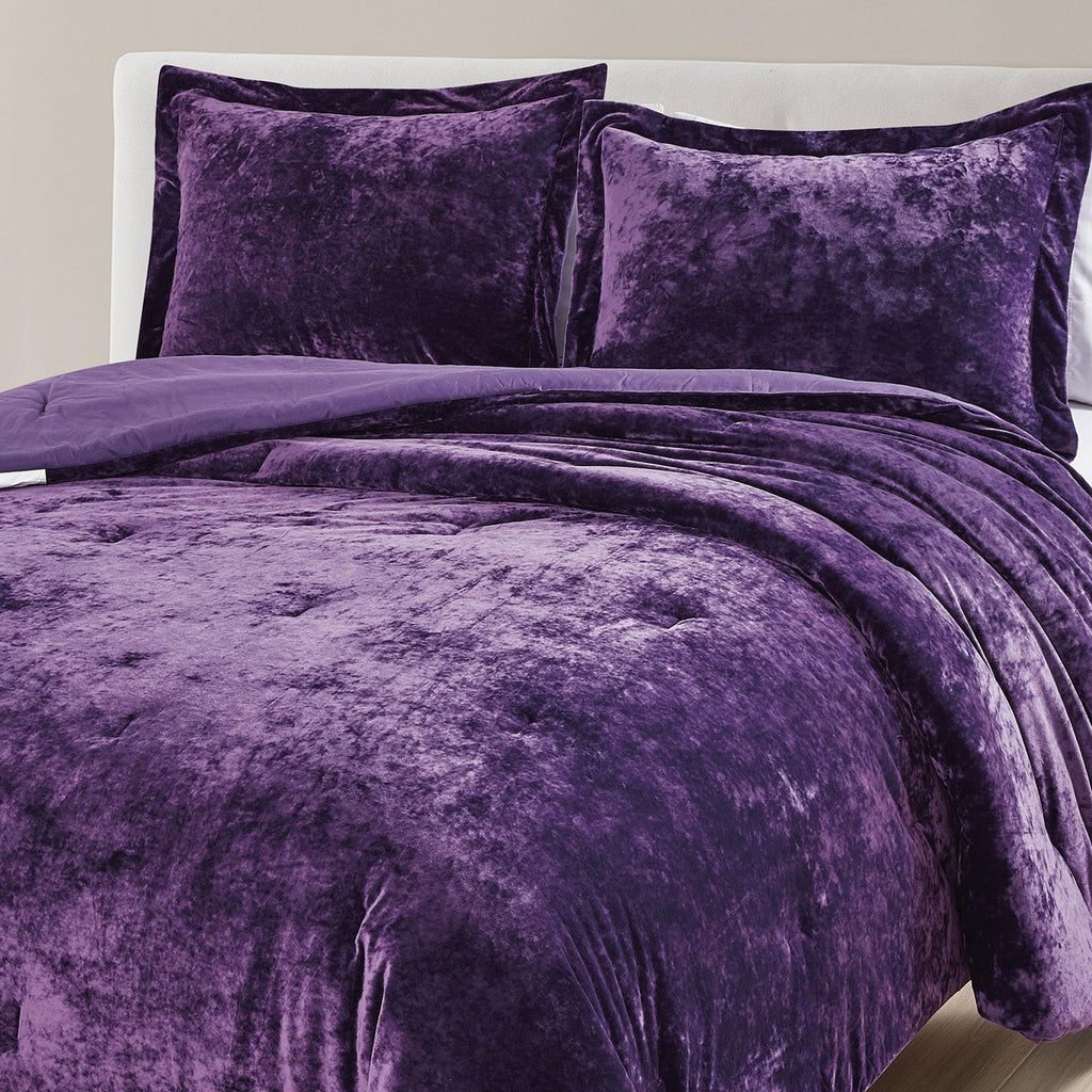 Luxury Velvet Queen Size Comforter Set