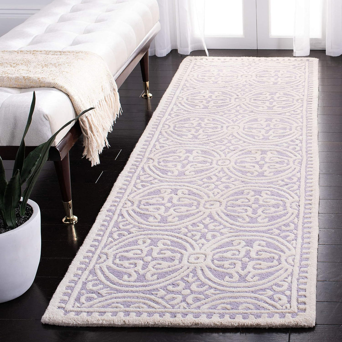 SAFAVIEH Cambridge Wool Area Rug 8'x10', Navy Blue & Ivory CAM123G