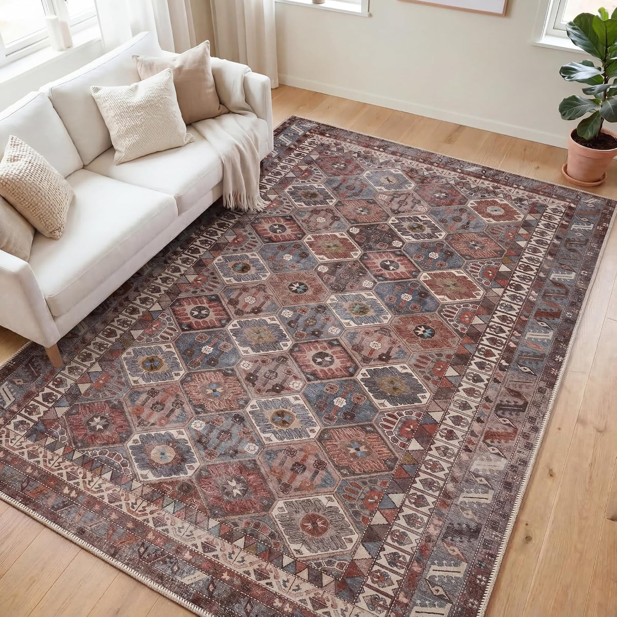 Kuden 5x7 Area Rug