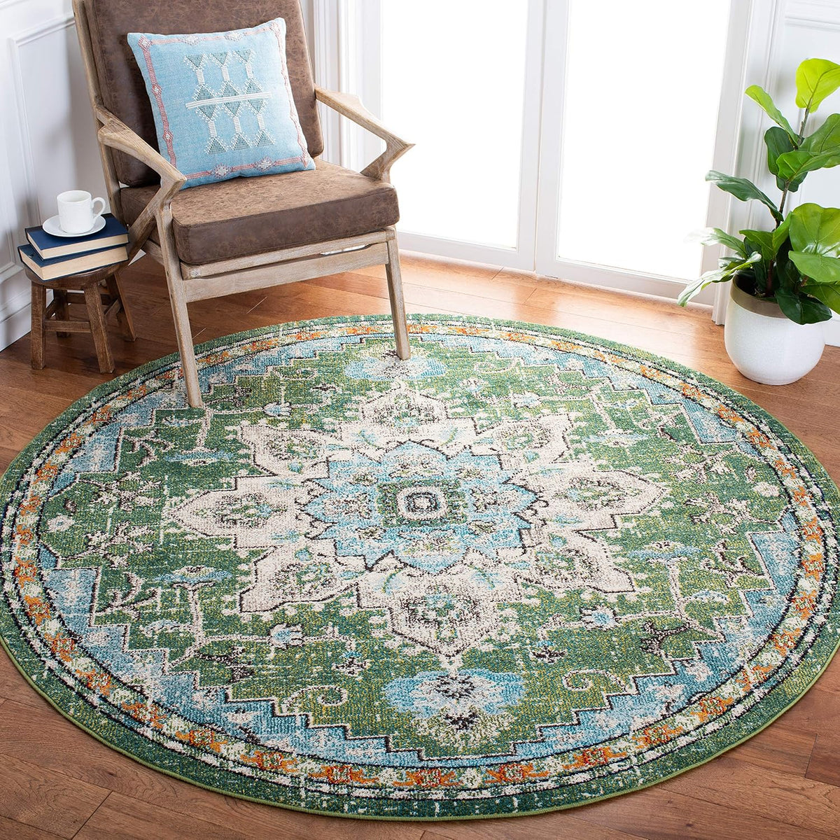 SAFAVIEH Madison Area Rug 8'x10', Traditional Ivory & Light Blue MAD473D