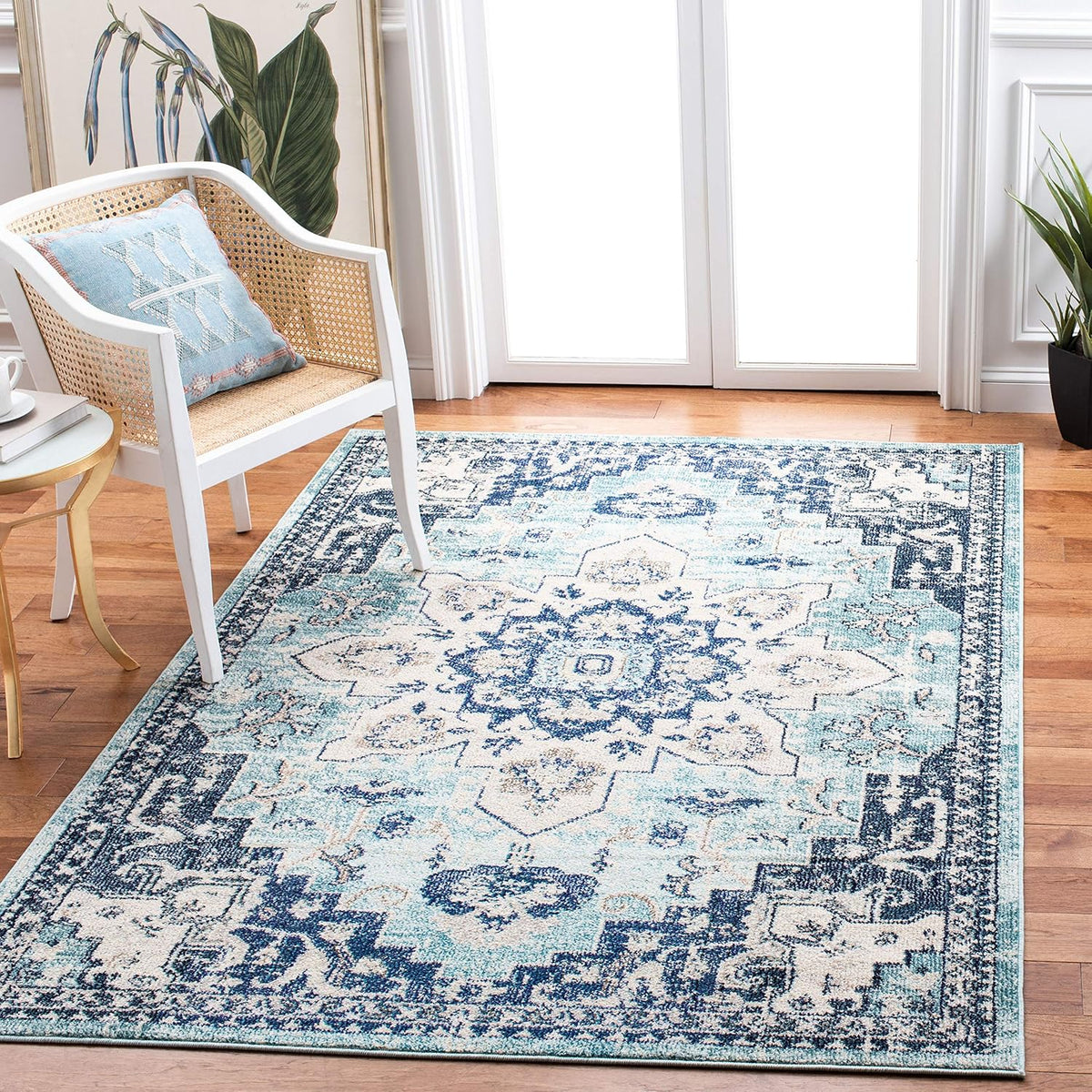 SAFAVIEH Madison Area Rug 8'x10', Traditional Ivory & Light Blue MAD473D