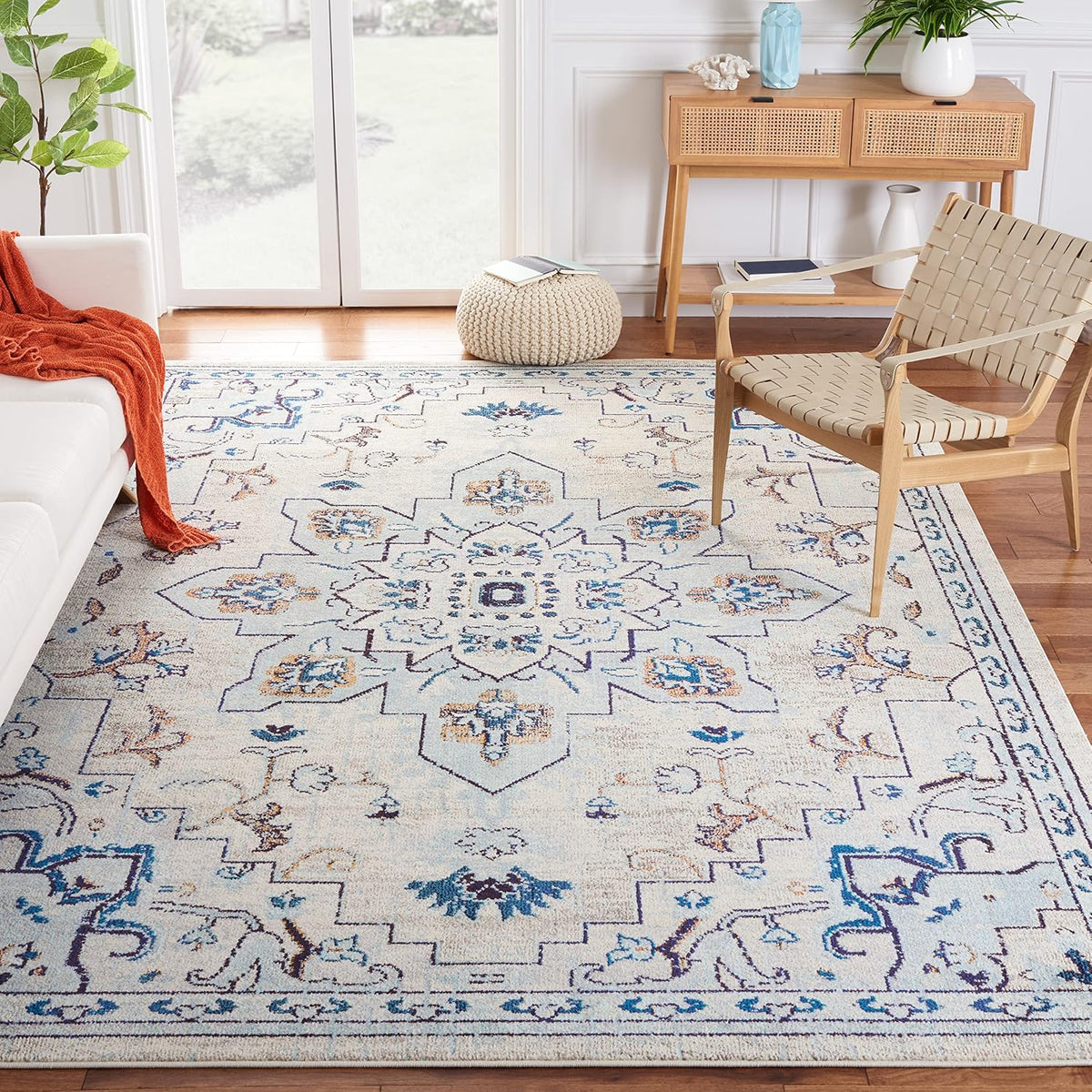 SAFAVIEH Madison Area Rug 8'x10', Traditional Ivory & Light Blue MAD473D