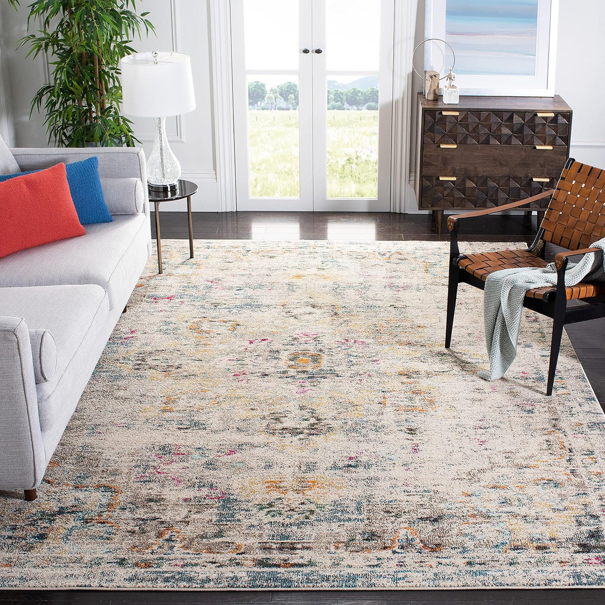 SAFAVIEH Madison Area Rug 8'x10', Traditional Ivory & Light Blue MAD473D