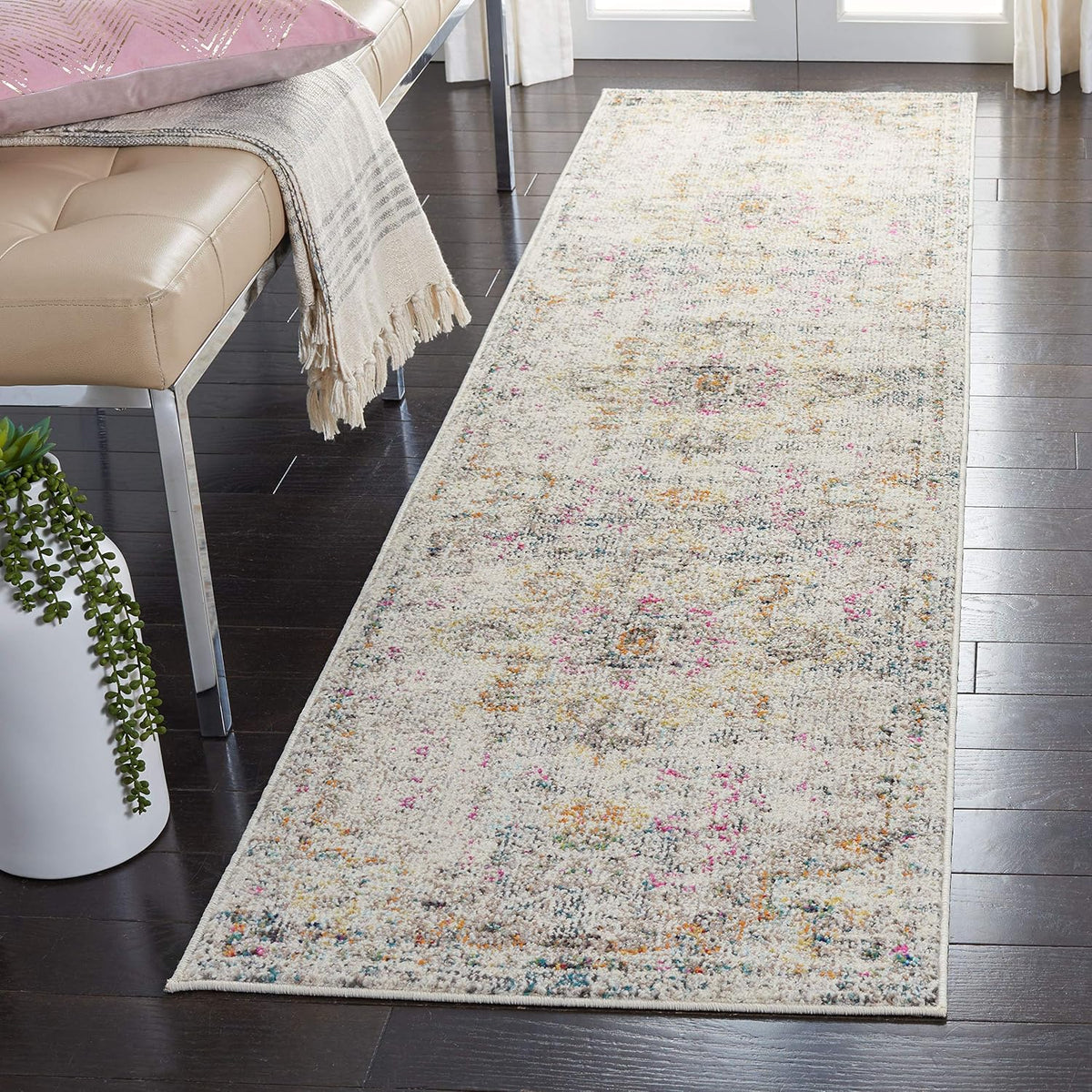 SAFAVIEH Madison Area Rug 8'x10', Traditional Ivory & Light Blue MAD473D