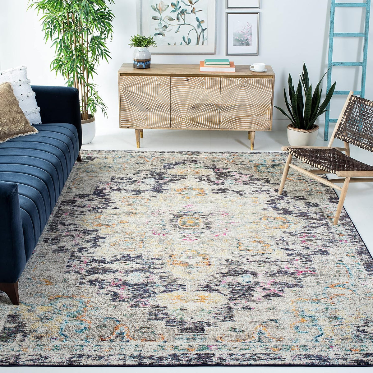 SAFAVIEH Madison Area Rug 8'x10', Traditional Ivory & Light Blue MAD473D