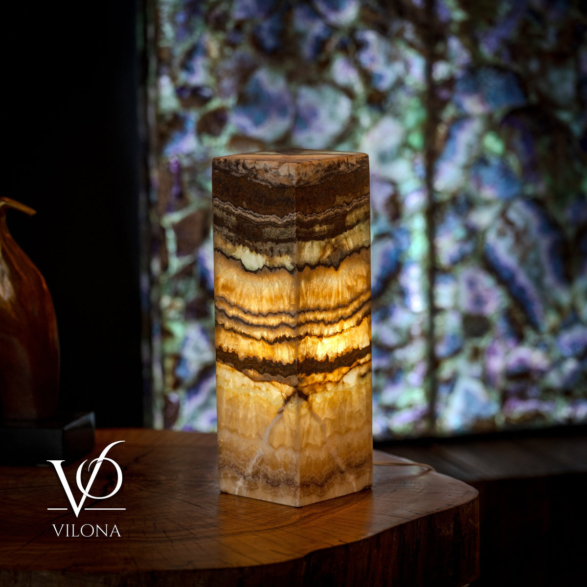 Aqua Onyx Table Lamp - Small - (18" Tall, 6x6" Closed Top Square #69)