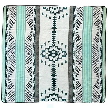 Manta Aztec Reversible Throw Blanket