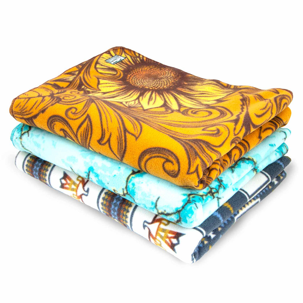 Expression Oversized Fleece Throw Blanket
