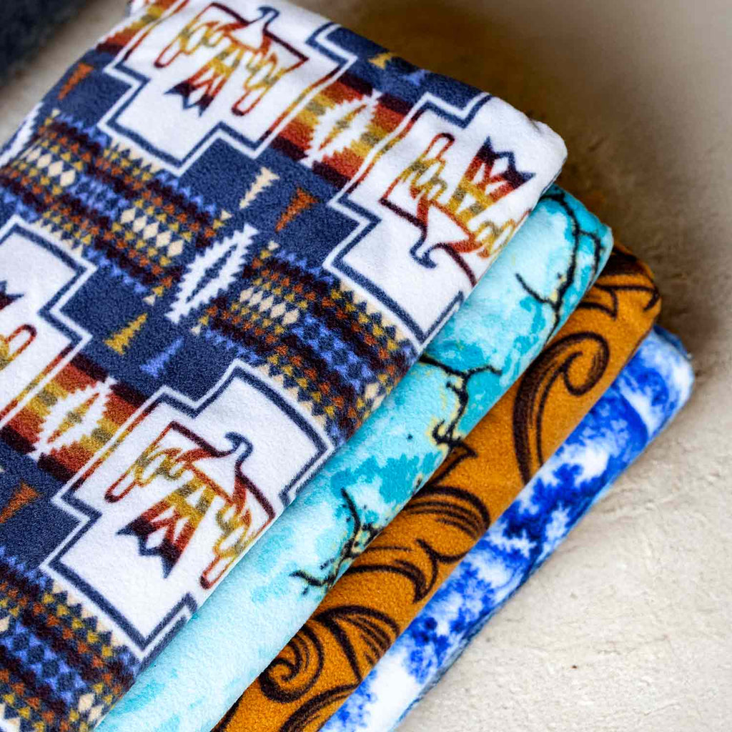 Expression Oversized Fleece Throw Blanket